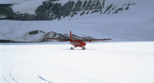 Researchers find 100000-year-old microbes in Antarctic subglacial lake