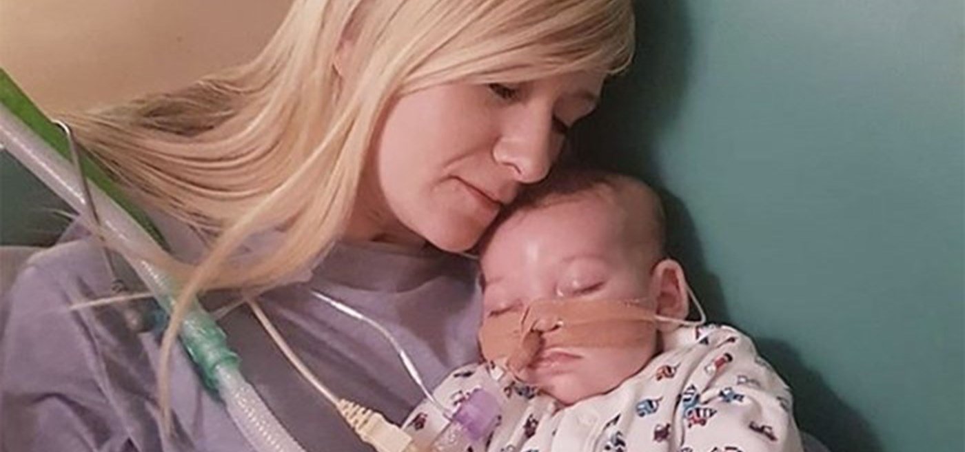 Charlie Gard’s Parents Are Forced to Stop Fighting for their Dying Baby
