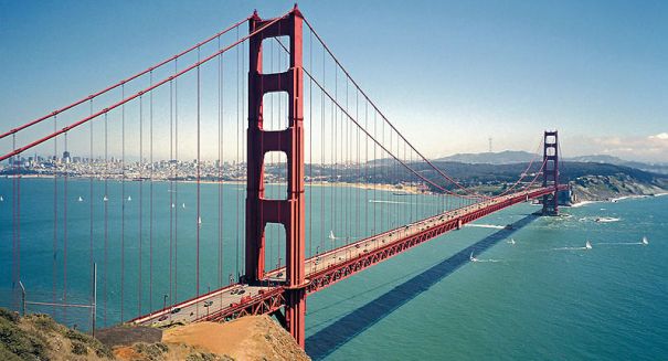 Golden Gate Bridge shuts down as safety barrier installed