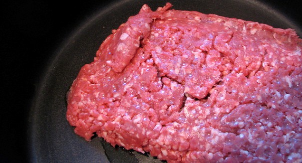Nearly 60K pounds of ground beef recalled after plastic found in meat destined for school lunches