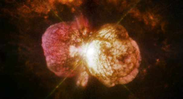 NASA models extreme phenomena of superstar Eta Carinae