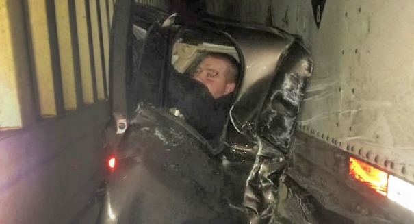 Driver pinned between semis in Oregon tells harrowing story of his ordeal