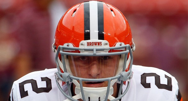 Manziel defeated, humbled in starting debut for Browns