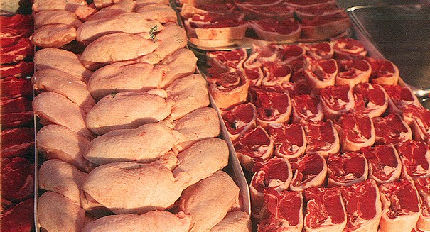 Consuming red meat linked to cancer risk in some people, study finds