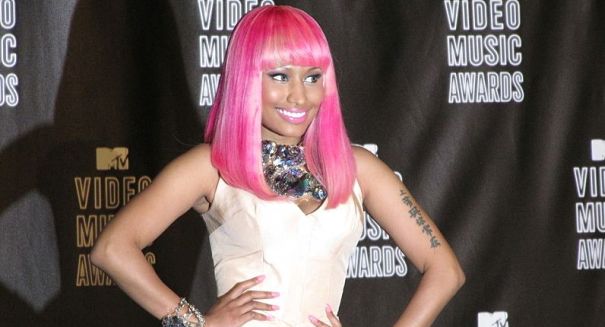Nicki Minaj I Feel Naked Without Pink Lipstick