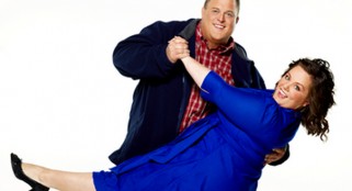 'Mike & Molly' season finale postponed following tragic Oklahoma tornado