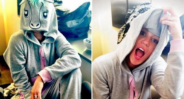 Miley Cyrus ‘twerks’ in a unicorn onesie