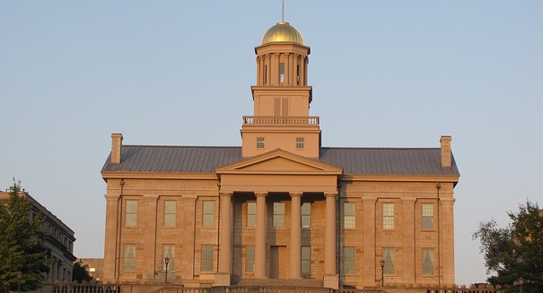 Report: University of Iowa makes admissions process more LGBT-friendly